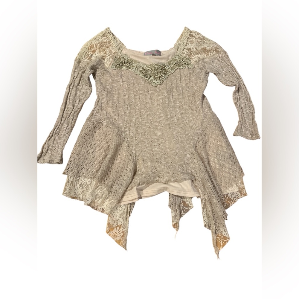 Pretty Angel Top